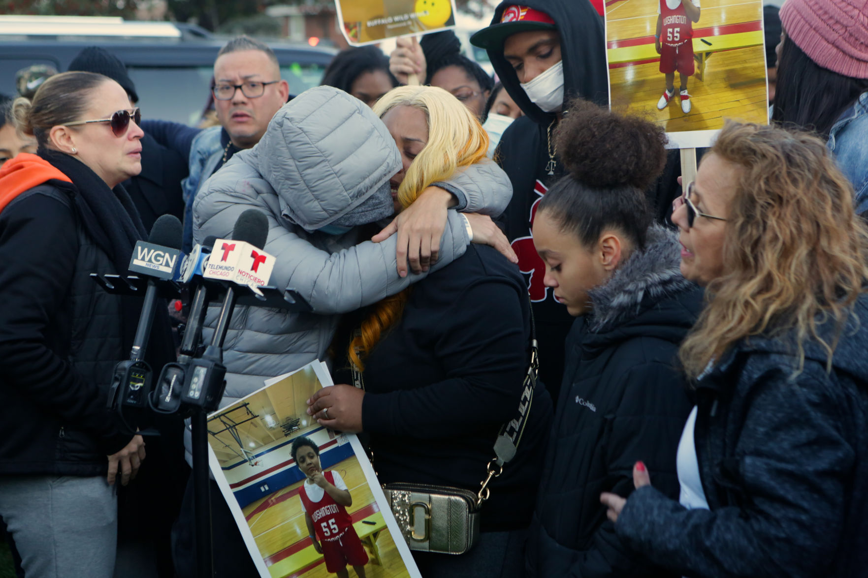 110521-web-vigil13 1.jpg